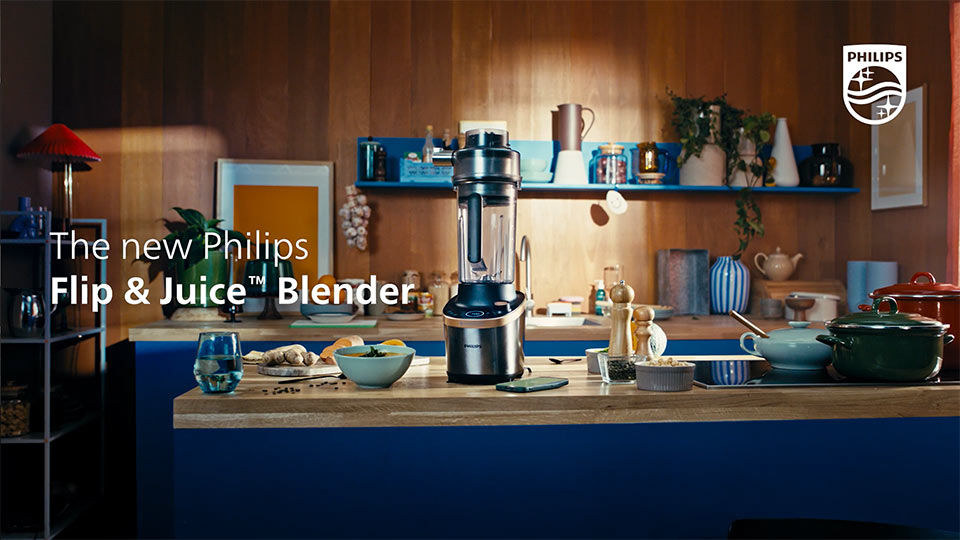 Philips Flip & Juice Blender in action video thumbnail, product video