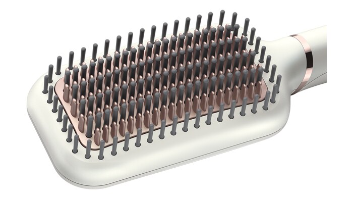 Large paddle-shaped brush