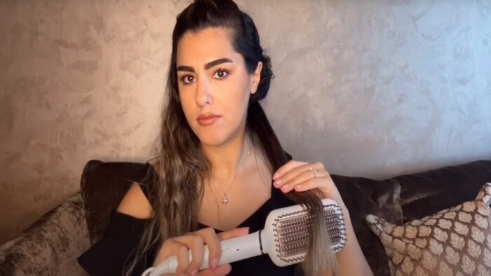 straighteningbrush video thumbnail