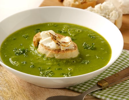 Green Pea Soup With Goat'S Cheese Crostini | Philips